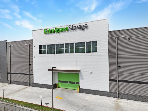 Extra Space Storage - 6084 - Omaha - Dodge Rd - 11548 West Dodge Road