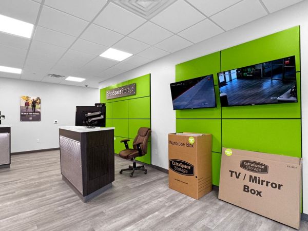 Extra Space Storage - 6084 - Omaha - Dodge Rd - 11548 West Dodge Road