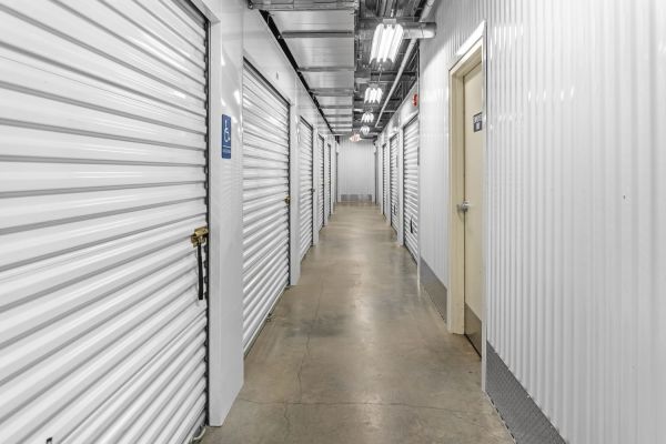 Extra Space Storage - 6366 - Roseville - Prior Ave N - 2500 Prior Avenue North