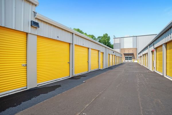 Extra Space Storage - 6160 - Springfield - Boston Rd - 1021 Boston Road