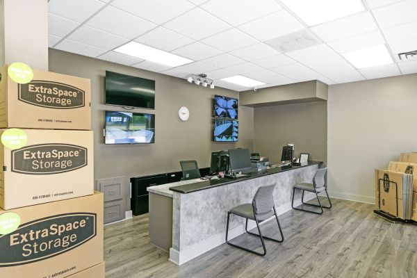 Extra Space Storage - 6360 - Flowery Branch - Winder Hwy - 3719 Winder Highway