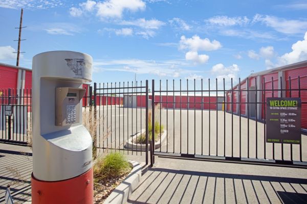 Extra Space Storage - 7492 - West Valley City - 5443 S - 5443 South 6055 West