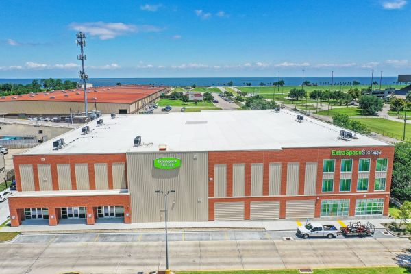 Extra Space Storage - 7923 - New Orleans - Franklin Ave - 6750 Franklin Avenue
