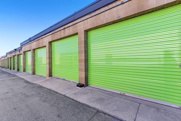 Extra Space Storage - 7981 - Upland - 11th St - 1675 West 11th Street