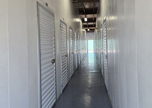 Extra Space Storage - 1483 - Long Beach - E Artesia Blvd - 194 East Artesia Boulevard