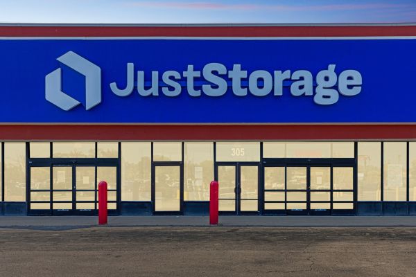 JustStorage - Joliet - 305 South Larkin Avenue