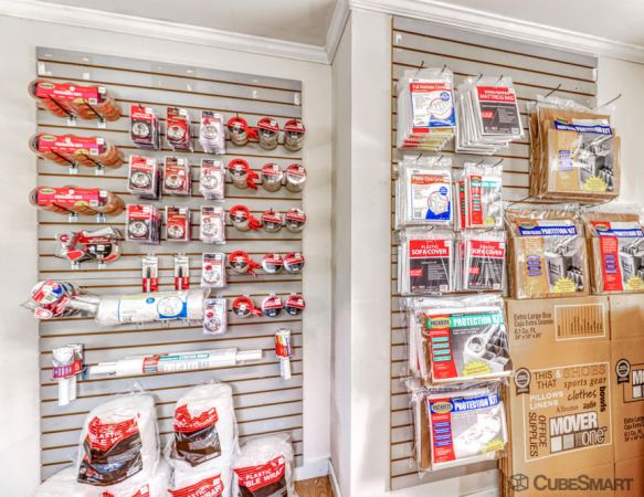 CubeSmart Self Storage NY Hyde Park New York 9G - 1582 New York 9G
