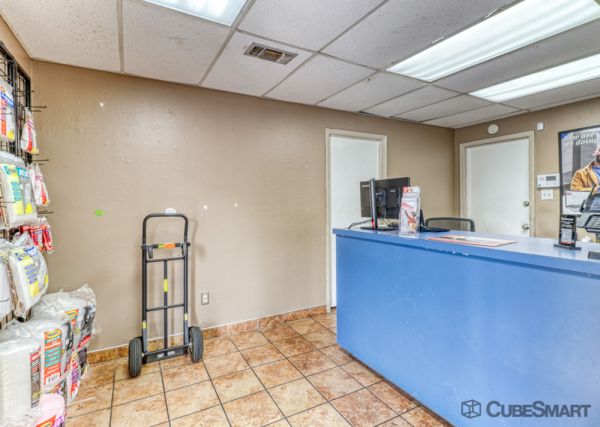 CubeSmart Self Storage TX Dallas Samuell Blvd - 4311 Samuell Boulevard