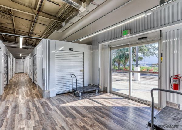 CubeSmart Self Storage FL Jacksonville Walgreen Rd - 4751 Walgreen Road