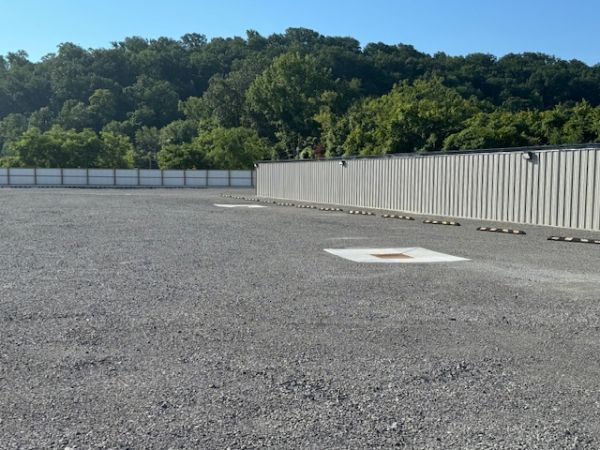 Lookout Self Storage - Browns Ferry - 702 Browns Ferry Road
