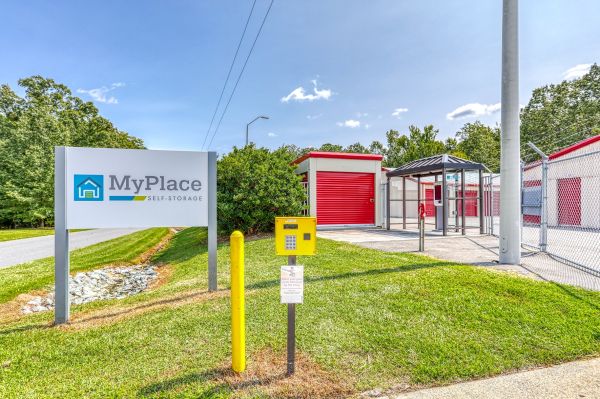 MyPlace Self Storage - Chapel Hill - 128 Mcghee Road