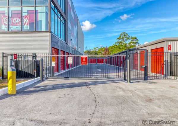 CubeSmart Self Storage - Tundra Drive - 13595 Tundra Drive
