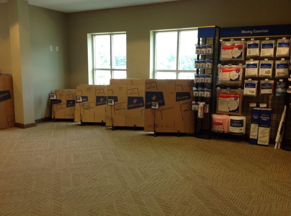 Extra Space Storage - 3547 - Westlake - Bradley Rd - 1099 Bradley Road