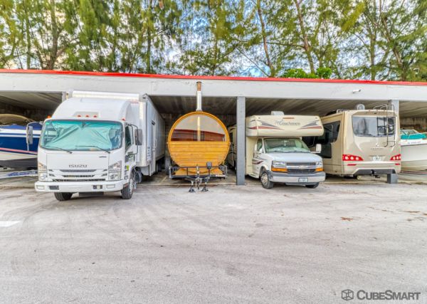 CubeSmart Self Storage FL Hallandale Beach Ansin Blvd - 450 Ansin Boulevard