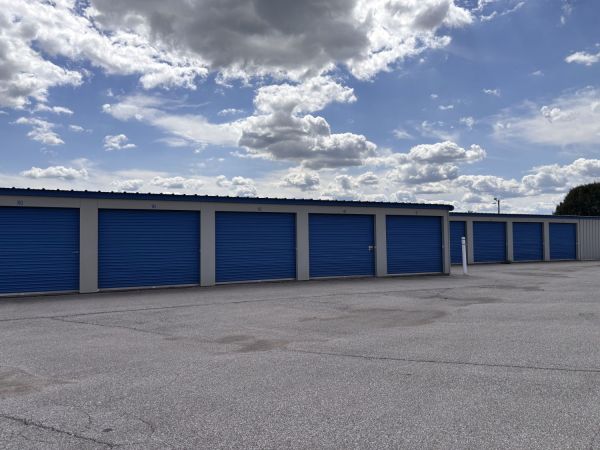 Extra Space Storage - 2129 - Franklin - Holiday Lane - 2158 Holiday Lane