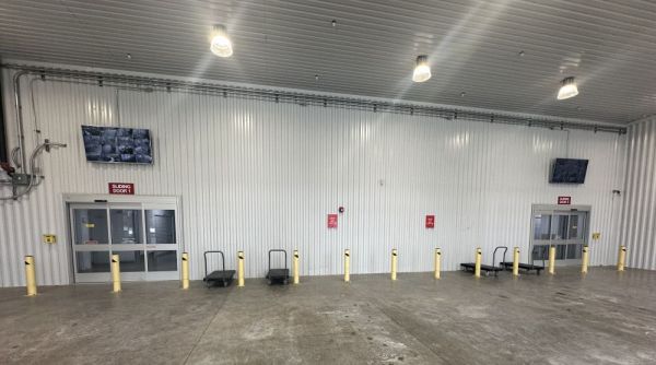 Extra Space Storage - 3822 - Newtown - Penns Trail - 122 Penns Trail