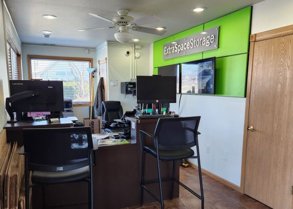 Extra Space Storage - 6395 - Urbana - Cunningham Ave - 1710 North Cunningham Avenue