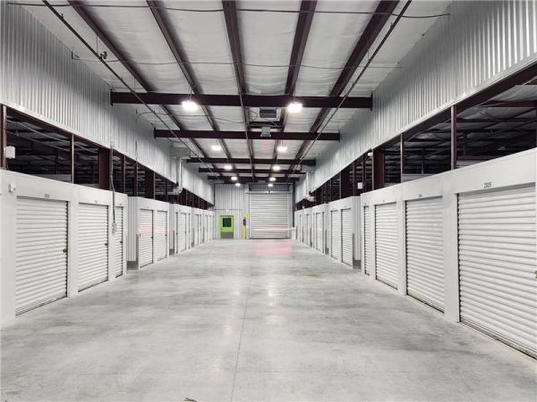 Extra Space Storage - 7851 - Palm Bay - Clearmont St - 1050 Clearmont Street Northeast
