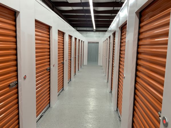 Lock Wise Self Storage - Rosedale Road - 105 Rosedale Road