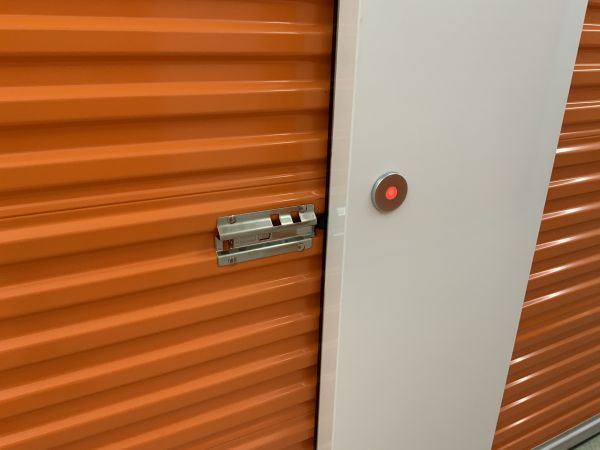 Lock Wise Self Storage - Rosedale Road - 105 Rosedale Road