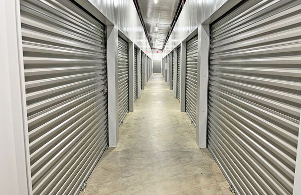 Lockaway Storage - Richmond Rd - 5718 Richmond Road