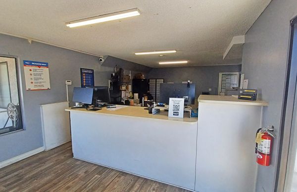 StaxUP Storage - Woodside - 12202 Woodside Ave