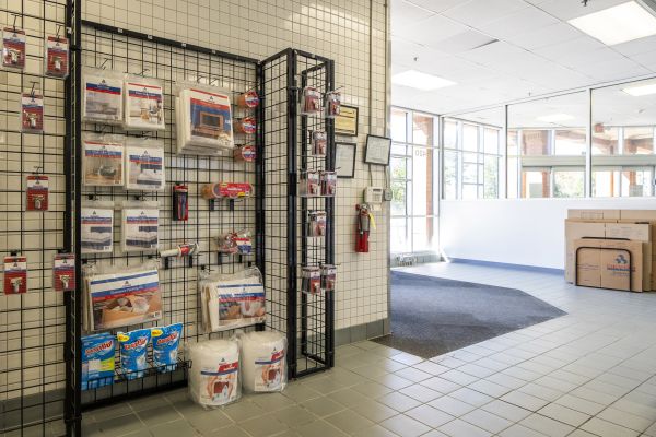 Devon Self Storage - 9700 - LAWRENCEVILLE - 420 Grayson Highway