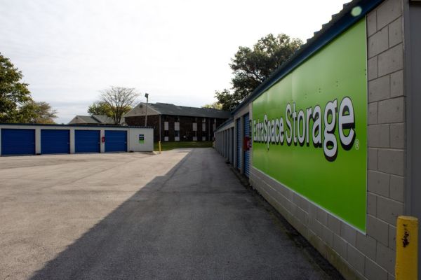 Extra Space Storage - 2119 - Oakland City - Morton St - 1205 West Morton Street