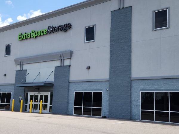 Extra Space Storage - 3870 - St Petersburg - Gandy Blvd N - 9999 Gandy Boulevard North