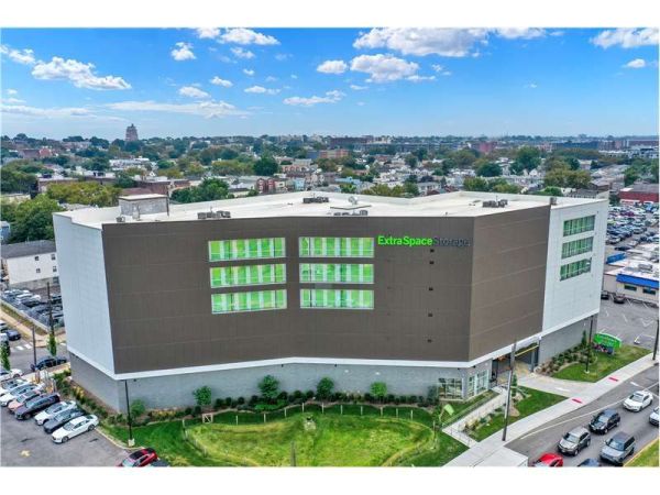 Extra Space Storage - 7388 - Jersey City - Communipaw Ave - 985 Communipaw Avenue