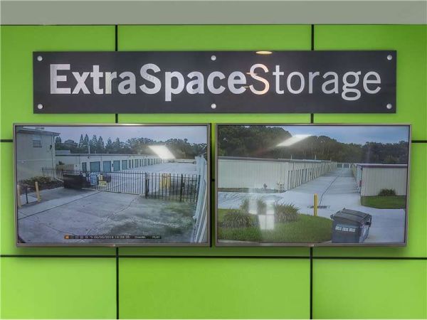 Extra Space Storage - 8251 - East Tampa - 601 S Falkenburg Rd - 601 South Falkenburg Road