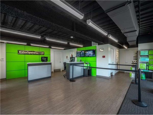 Extra Space Storage - 8925 - Jacksonville - Myrtle - 340 South Myrtle Avenue