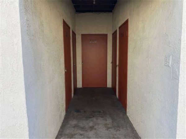 Extra Space Storage - 7380 - Upland - Campus Ave - 135 South Campus Avenue