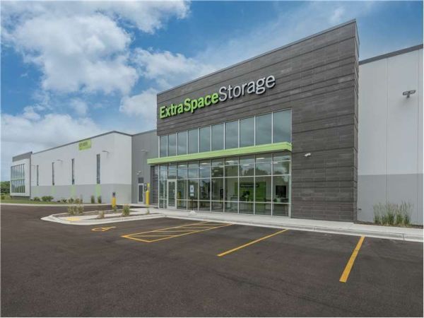 Extra Space Storage - 7263 - Pleasant Prairie - Wilmot Rd - 9001 Wilmot Road