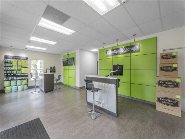 Extra Space Storage - 1747 - Columbia - Percival Rd - 512 Percival Road
