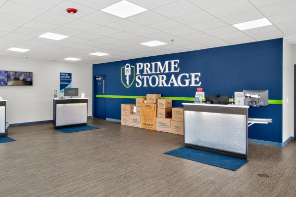Prime Storage - Eastpointe - 24200 Gratiot Avenue