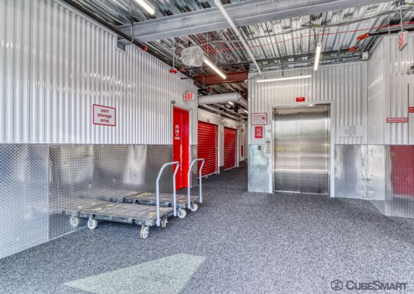 CubeSmart Self Storage NJ Clark Raritan Rd - 1074 Raritan Road