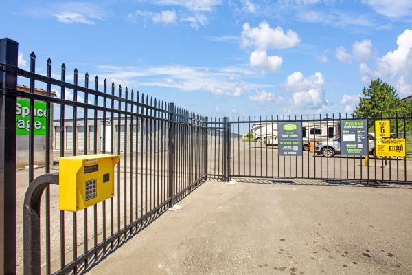 Extra Space Storage - 6450 - Logan - W 200 N - 1125 West 200 North