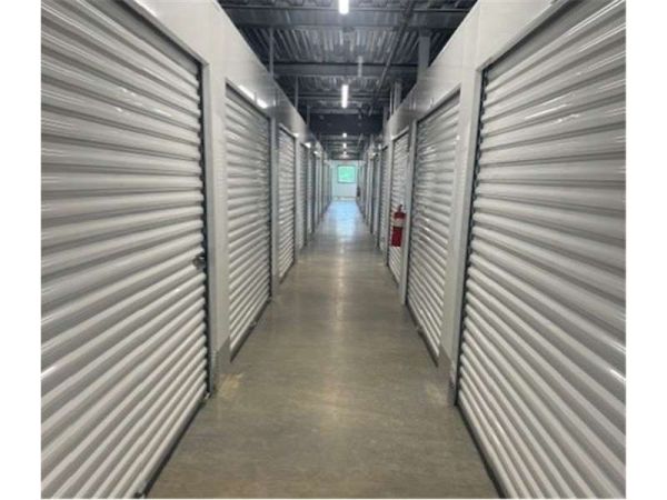 Extra Space Storage - 6317 - Concord - Biscayne Dr - 1480 Biscayne Drive