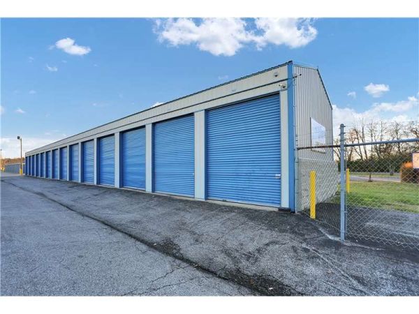 Extra Space Storage - 2124 - Princeton - Sherman Dr - 2200 Sherman Drive
