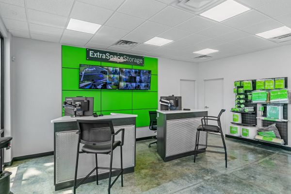 Extra Space Storage - 2005 - Zephyrhills - Gall Blvd - 6923 Gall Boulevard