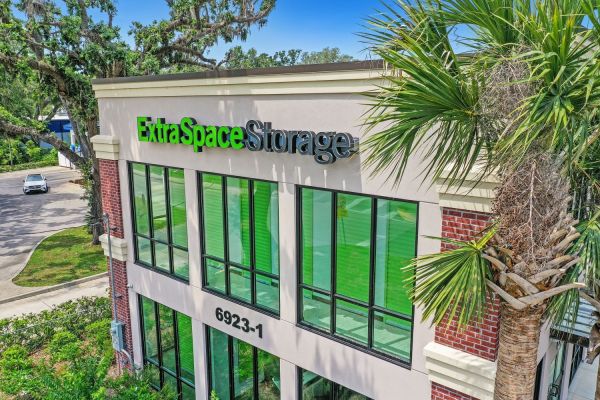 Extra Space Storage - 2005 - Zephyrhills - Gall Blvd - 6923 Gall Boulevard