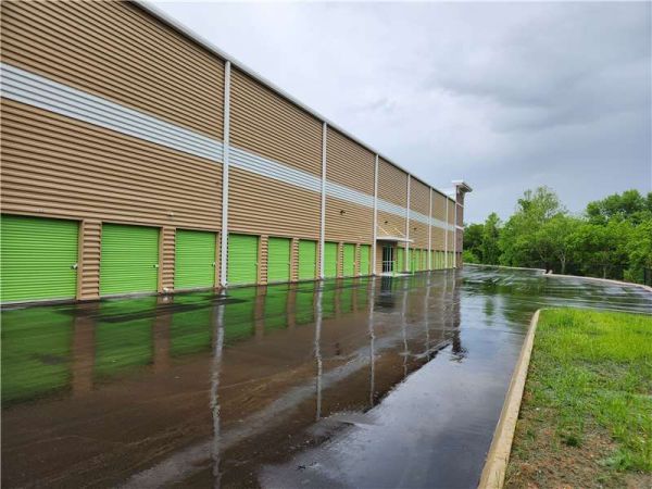 Extra Space Storage - 6421 - Knoxville - Dutchtown Rd - 10308 Dutchtown Road