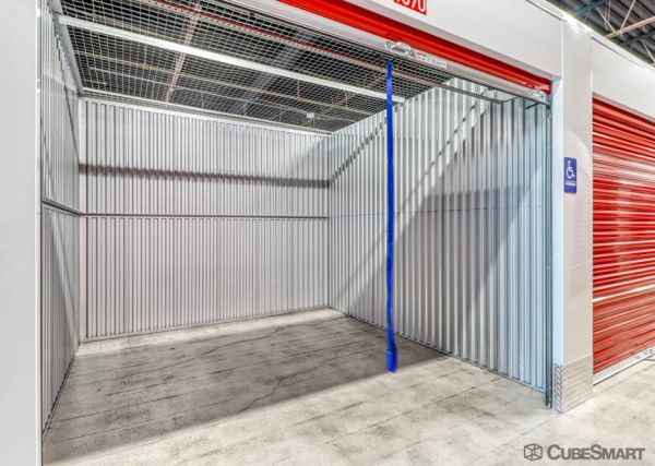 CubeSmart Self Storage - North Charlotte Street - 1400 North Charlotte Street