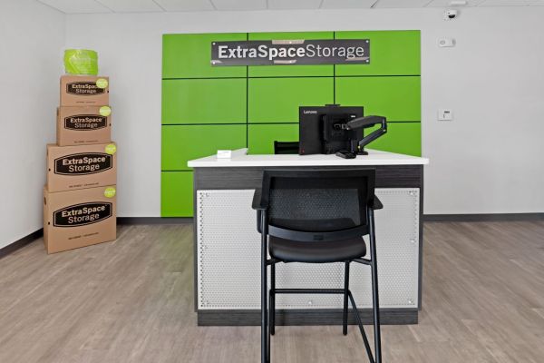 Extra Space Storage - 6383 - Totowa - Union Blvd - 515 Union Boulevard