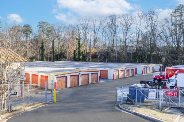 Devon Self Storage - 9251 - DULUTH - 3280 Peachtree Industrial Boulevard