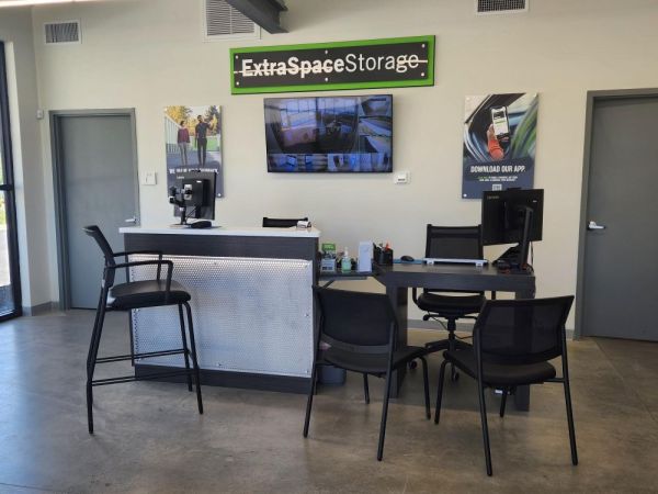 Extra Space Storage - 4260 - Winston-Salem - Argosy Dr - 1912 Argosy Drive