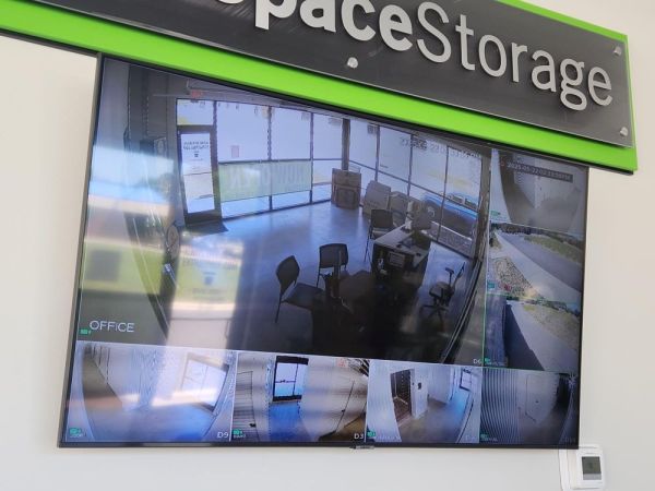 Extra Space Storage - 4260 - Winston-Salem - Argosy Dr - 1912 Argosy Drive