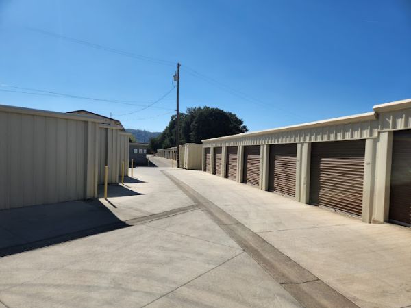 Clearlake Self Storage - 6925 Old Highway 53
