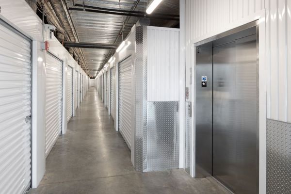 Extra Space Storage - 6314 - Collingswood - White Horse Pike - 40 White Horse Pike